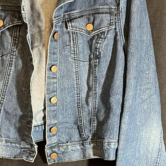 Blue Jeans Jacket - Picture 3 of 4